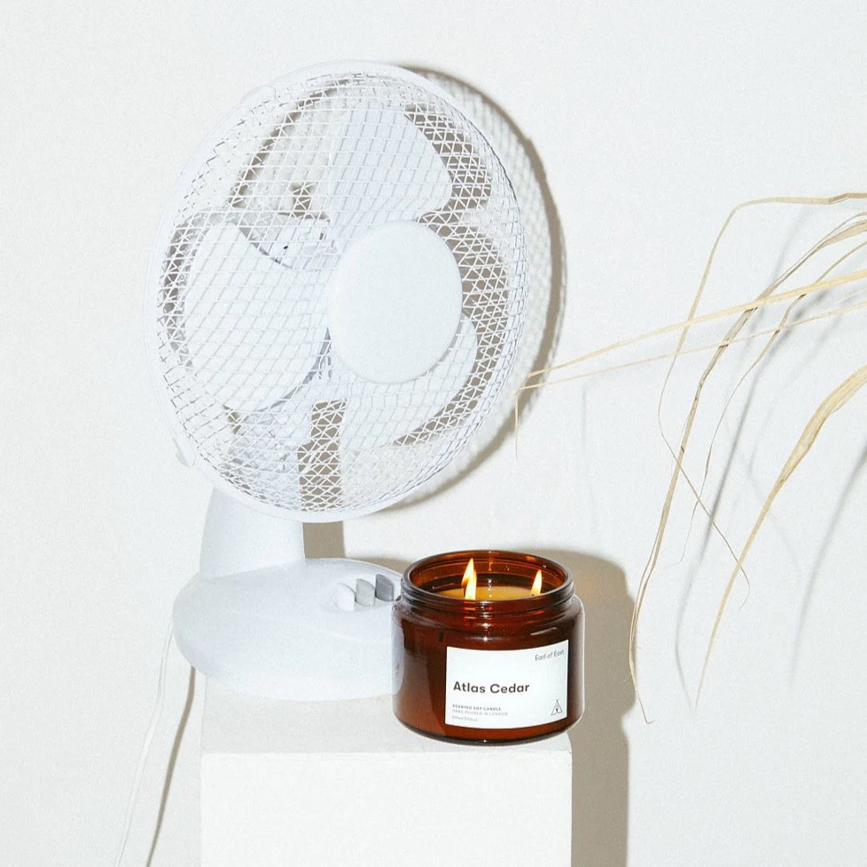 Earl of East | Atlas Cedar - Soy Wax Candle - 500ml [17.5oz] - Image 3