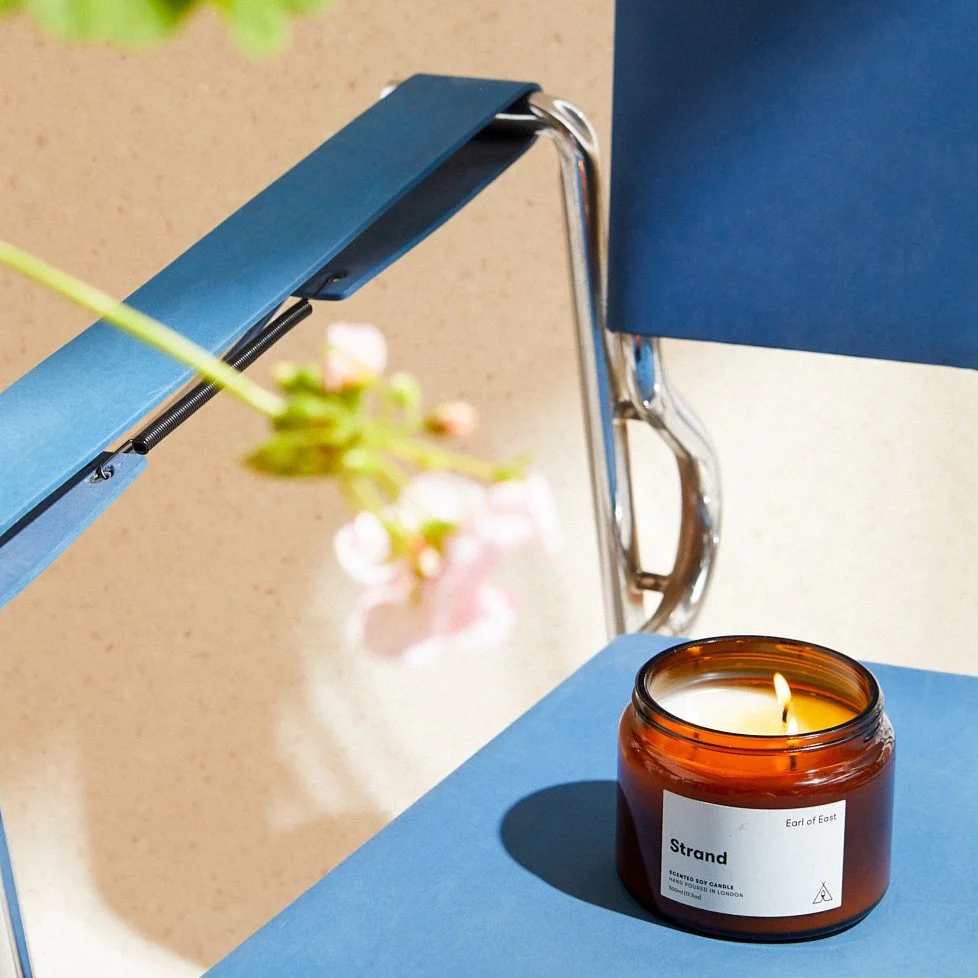 Earl of East | Strand - Soy Wax Candle - 500ml [17.5oz] - Image 3