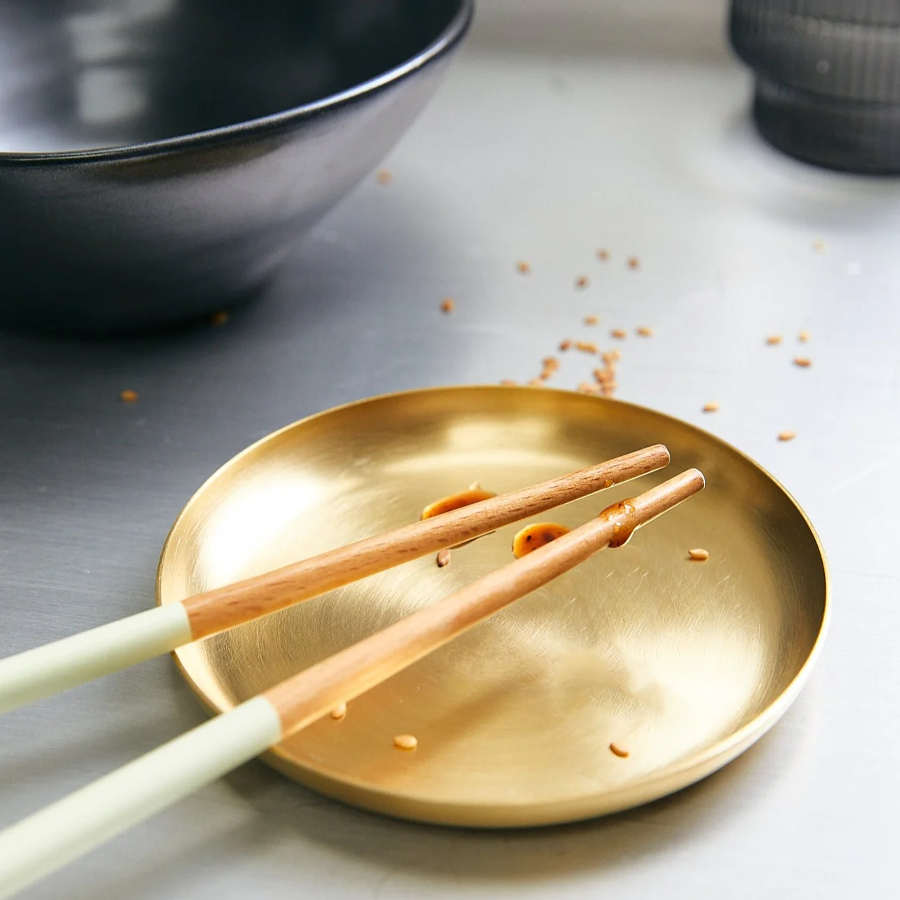 Ferm LIVING | Basho Tray Round - Brass - Image 4