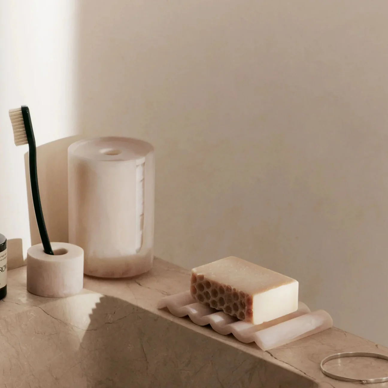 ferm LIVING | Mist Soap Dish - Pearl - Image 2