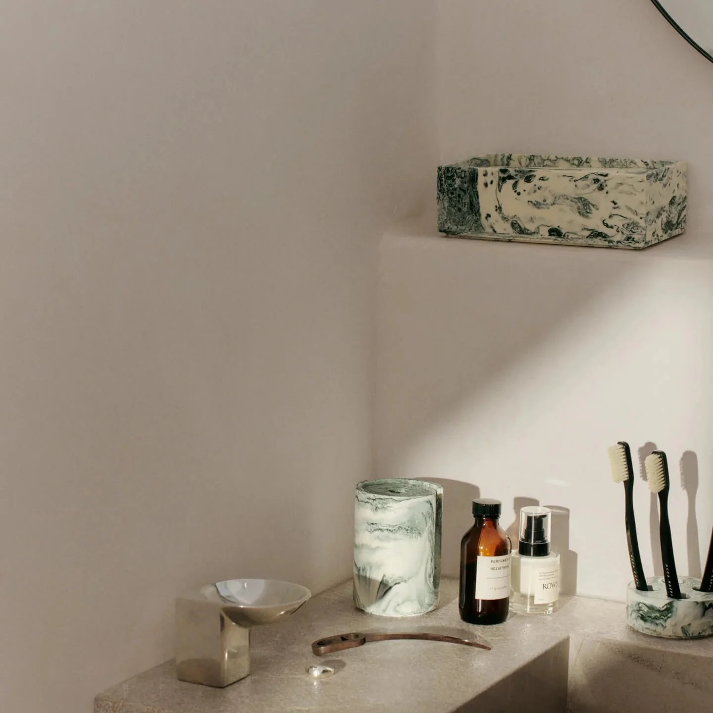 ferm LIVING | Mist Tissue Box - Emerald Off-White - Image 3