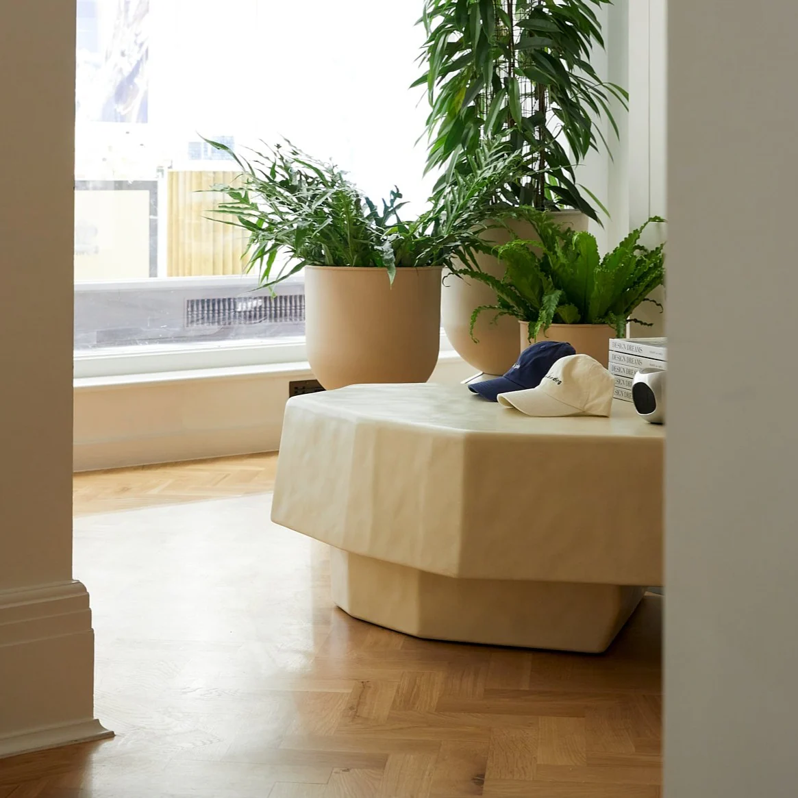 ferm LIVING | Staffa Coffee Table - Large - Ivory - Image 4