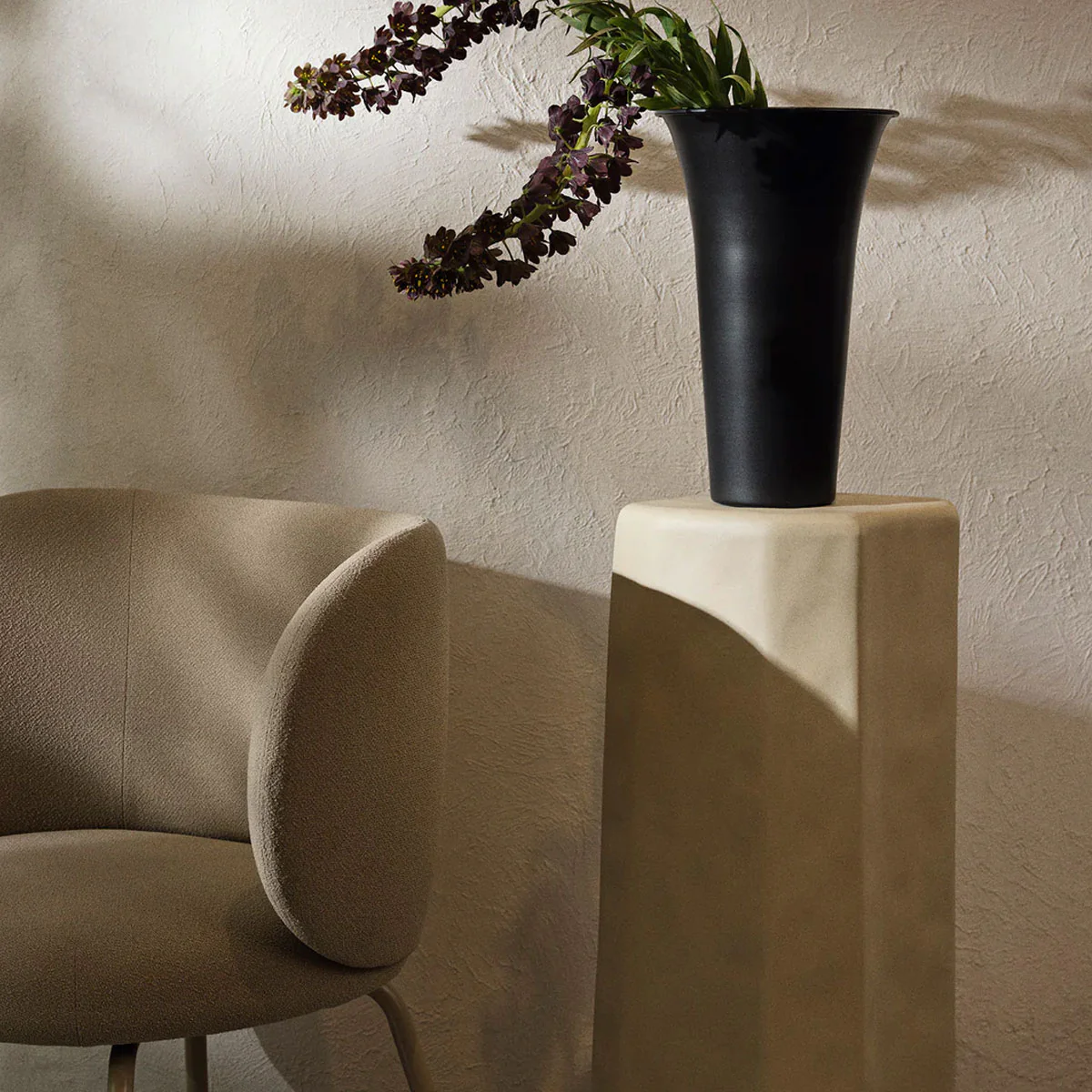 ferm LIVING | Staffa Pedestal - Ivory - Image 4