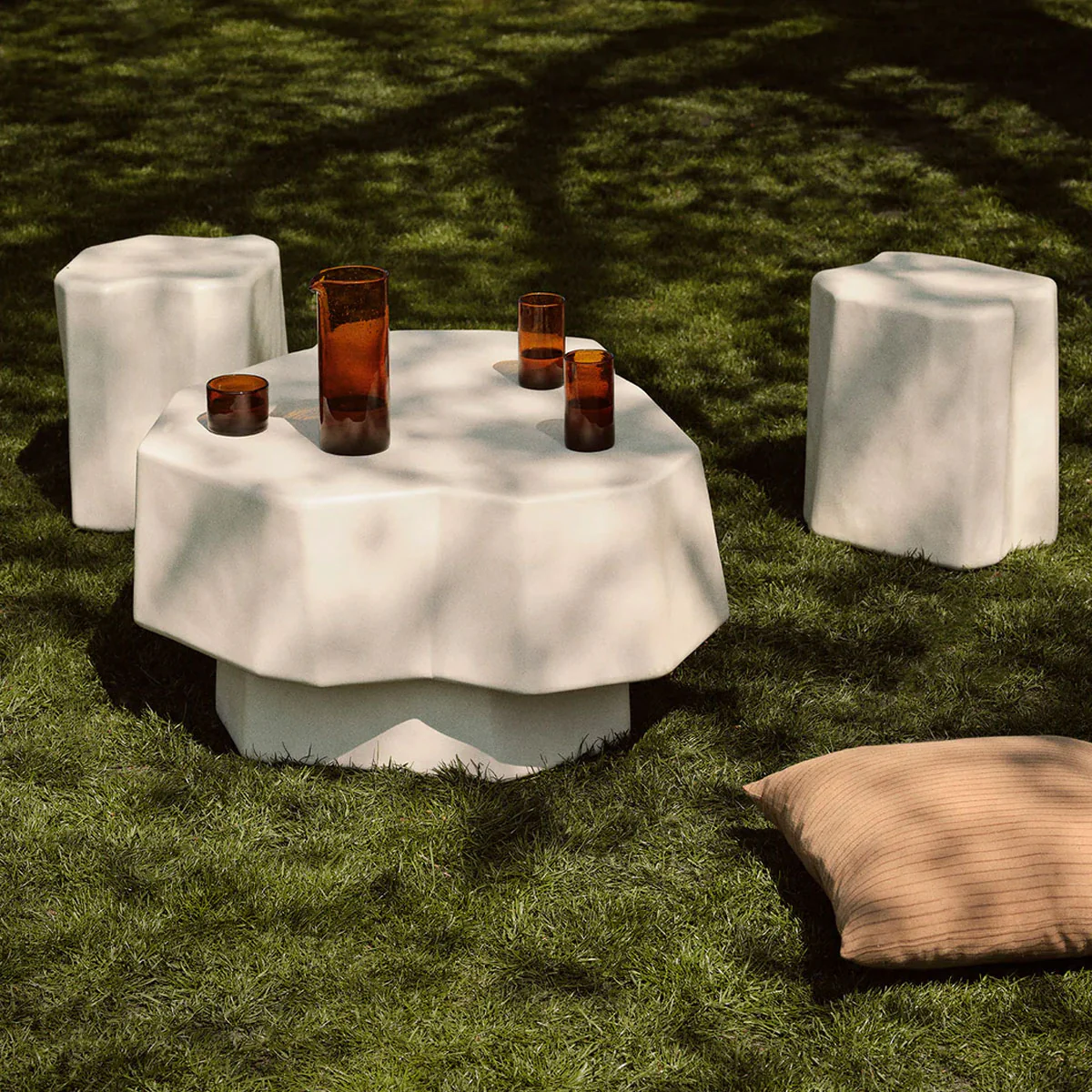 ferm LIVING | Staffa Stool - Ivory - Image 3