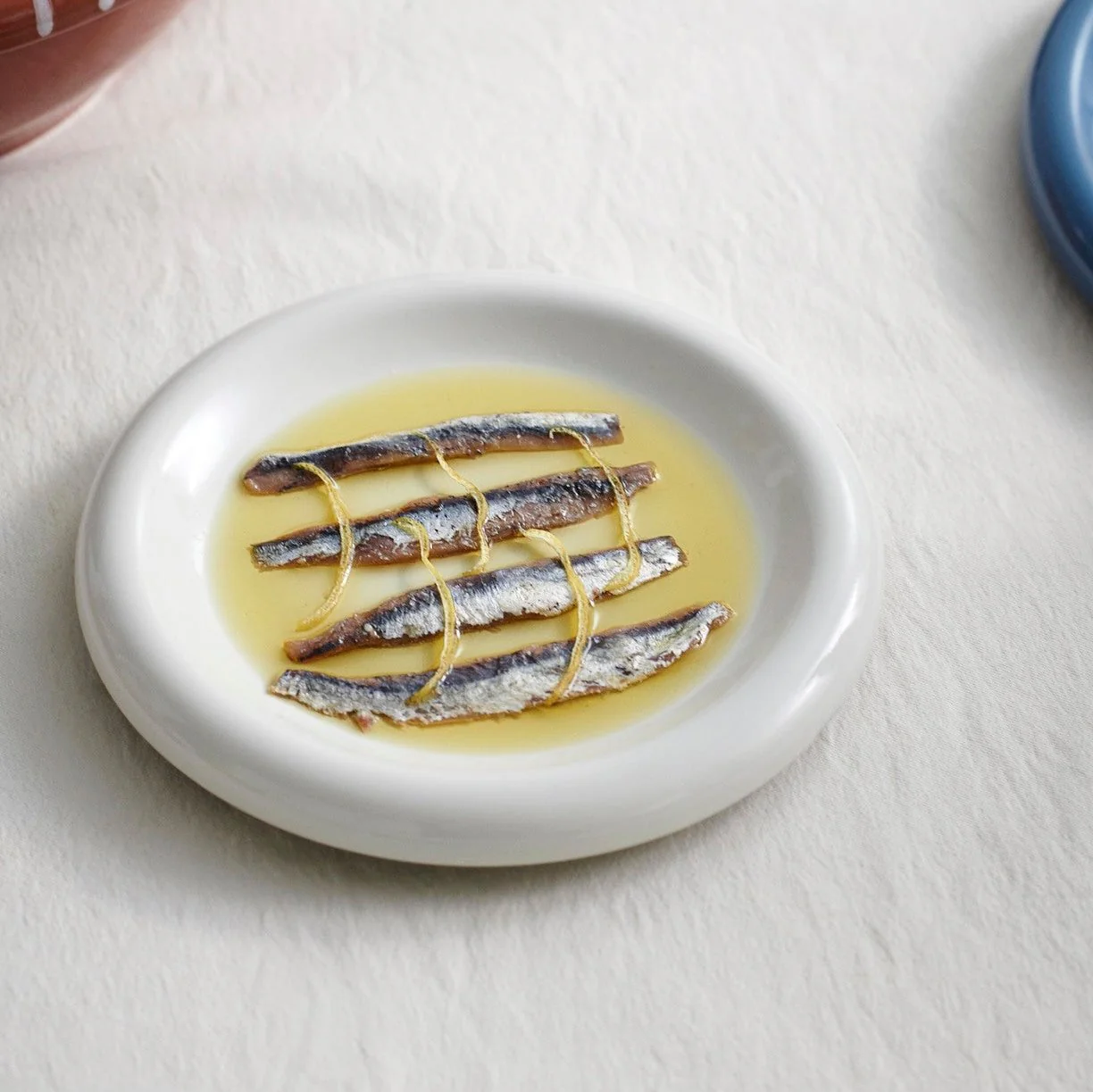 HAY | Barro Plate Set of Two - Ø18 - Off-White - Image 2