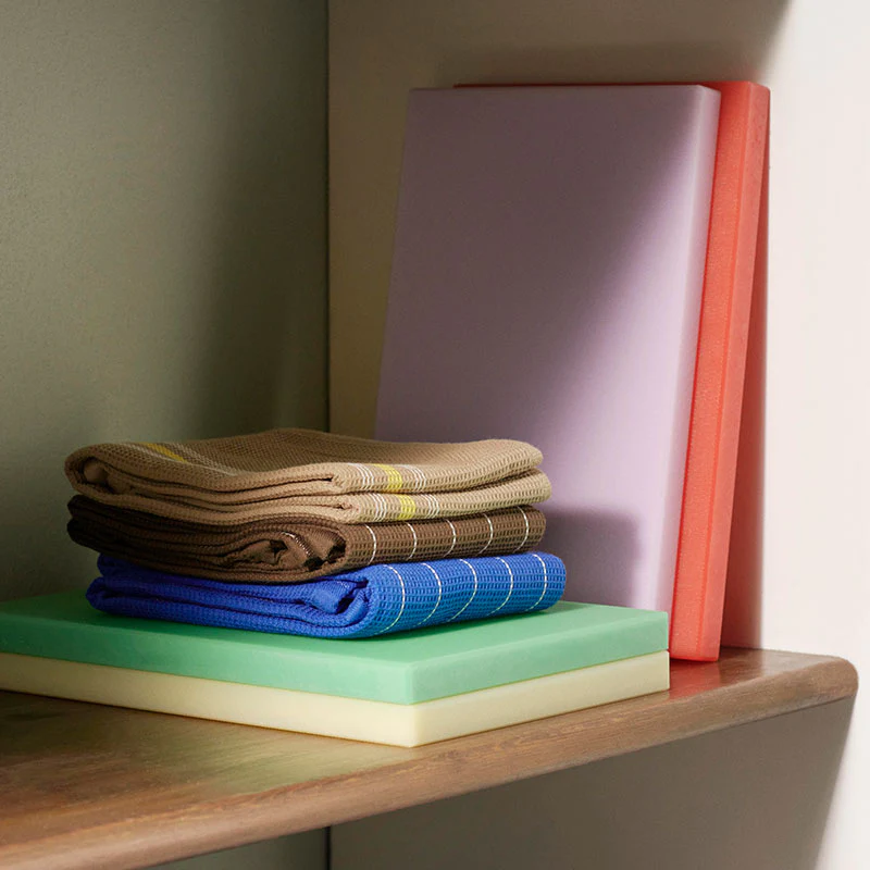 HAY | Chopping Board - Medium - Light Yellow - Image 2