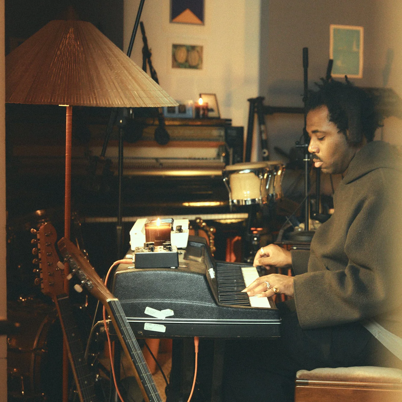Sampha x Earl of East | Sensory Nectar - Soy Wax Candle - 260ml [9.1OZ] - Image 2